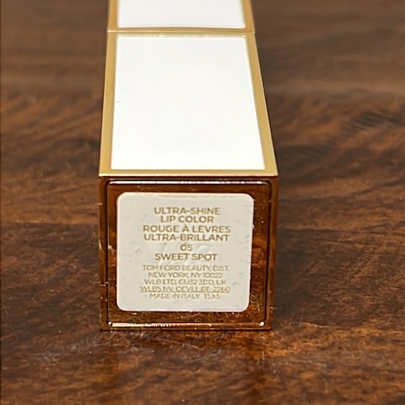 Last 1 - TOM FORD BEAUTY • Lip Color Ultra Shine 05 Sweet Spot - Picture 10 of 12